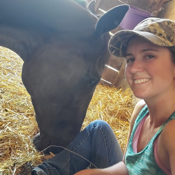 Meet your Posher, Megan - Picture 1 of 1